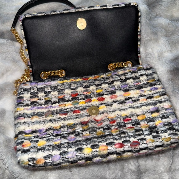 Tory Burch - Small Kira Tweed Wool Blend Convertible Shoulder/Crossbody Bag - Picture 6 of 10